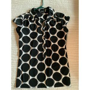 Alfani Woman Size M Cap Sleevel Black White Polka Dot  Top